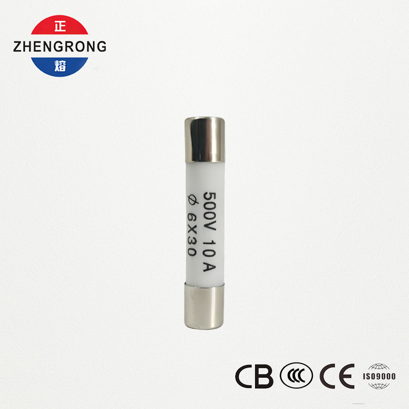 Υψηλής ποιότητας 6*30mm R058 Fuses 10A για διεθνείς διανομείς